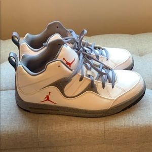 Jordan’s sizes 11 1/2